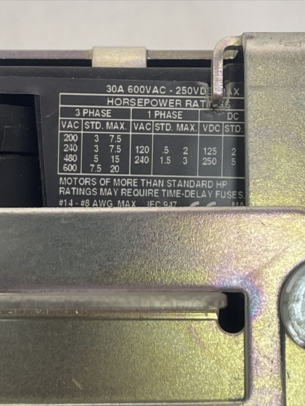 ALLEN BRADLEY 194RF-NJ030* DISCONNECT SWITCH FUSIBLE LPJ-20SP FUSES 20AMP