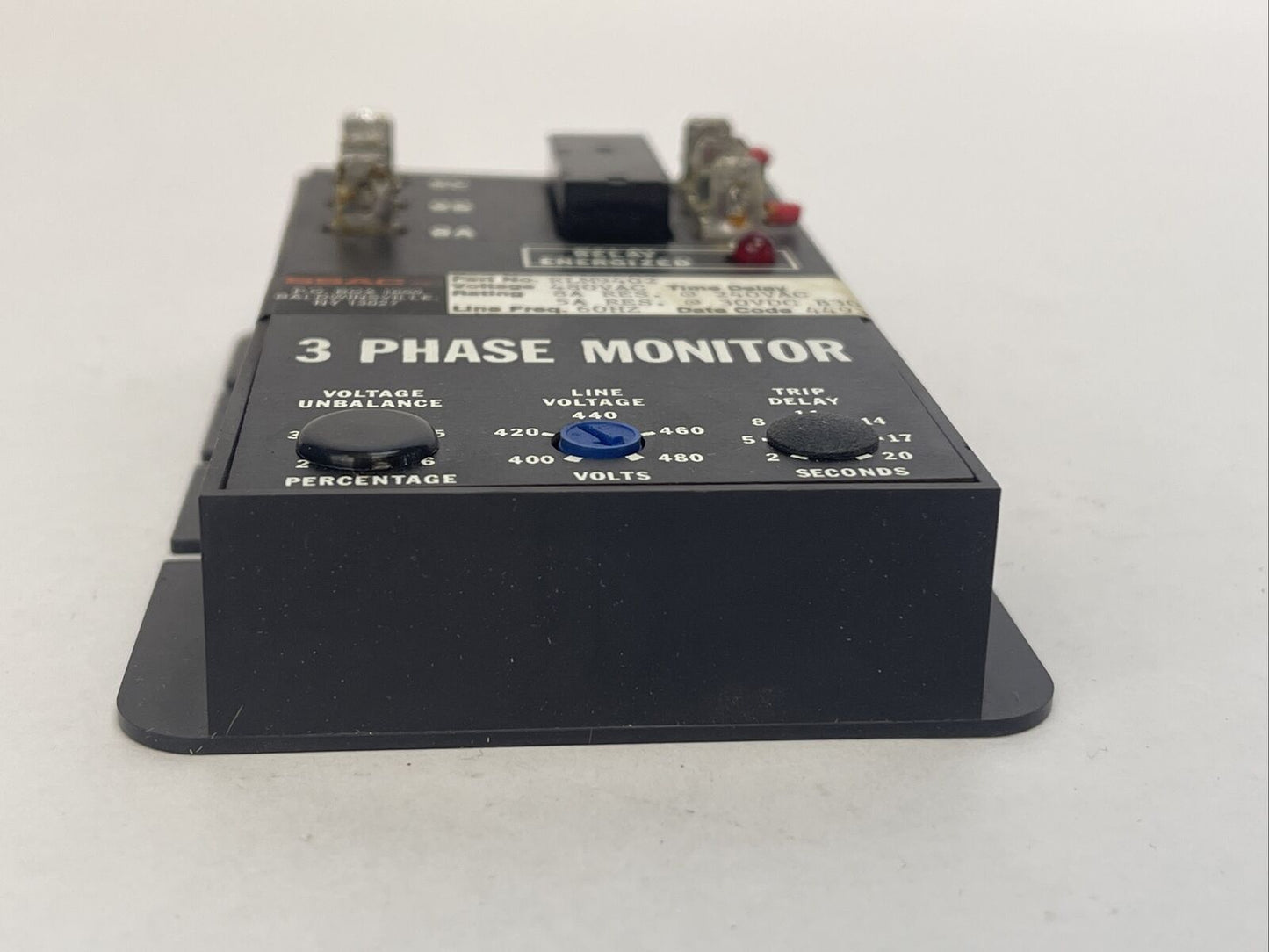 SSAC RLM9402 3 PHASE MONITOR 480VAC 8A RES @ 240VAC 5A RES @ 30VDC