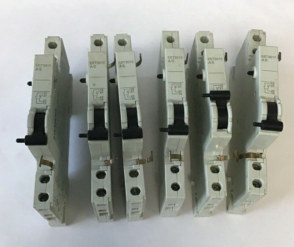 SIEMENS 5ST3010AS AUX. CIRCUIT SWITCH 400V/230V 6A***(LOTOF6)***