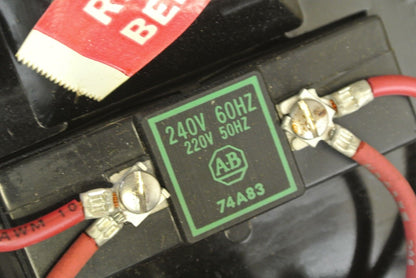 ALLEN-BRADLEY 702L-EOA926 ENCLOSED LIGHTING CONTACTOR 240V COIL - 702L-EAA926