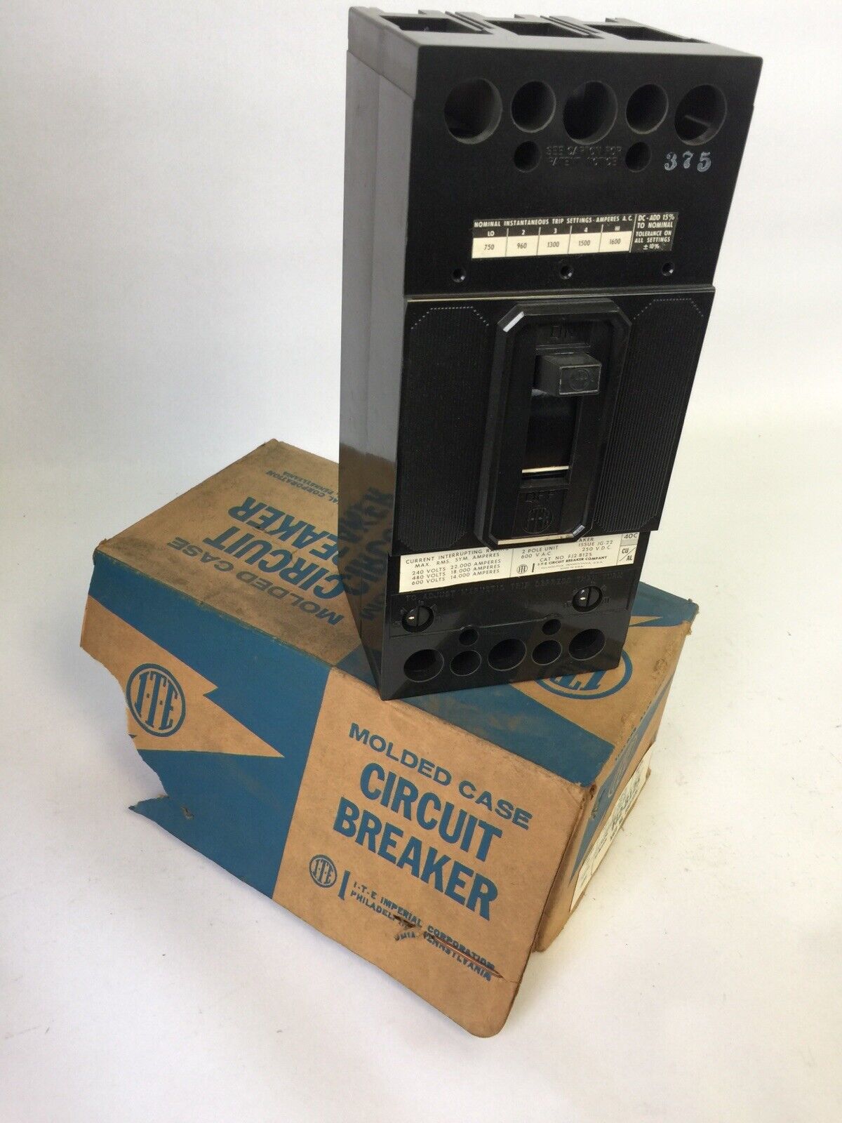 ITE SIEMENS FJ2-B125 CIRCUIT BREAKER 600VAC 250VDC 125AMP 2POLE