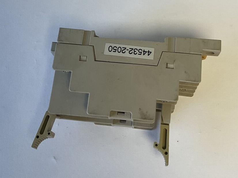 OMRON P7SA-14F RELAY SOCKET BASE 20A 288VAC ***LOTOF2***