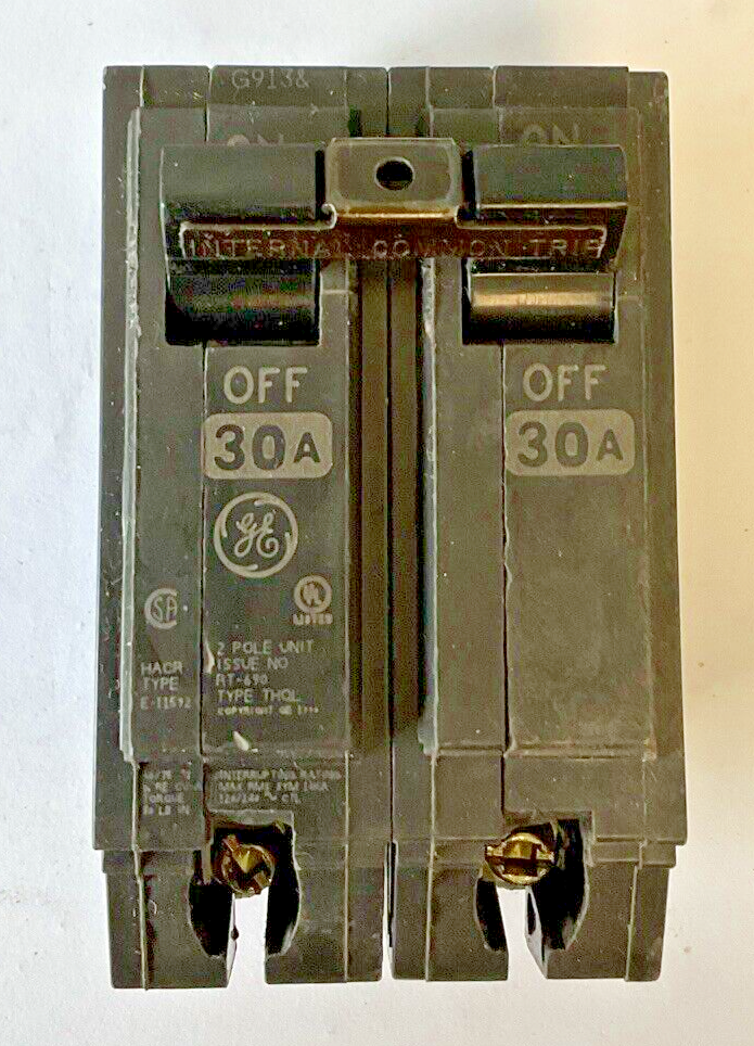 GE THQL2130 CIRCUIT BREAKER 30A TYPE THQL 120/240VAC ***LOTOF3***
