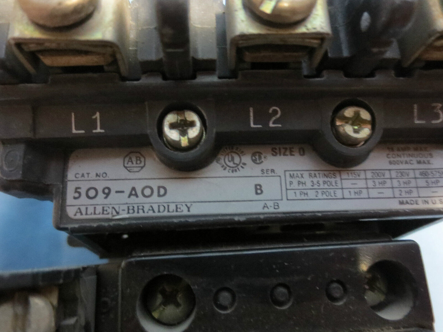 ALLEN-BRADLEY 509-AOD STARTER Ser B w/ W39 HEATERS, CB236 COIL, 595-A AUX CONT
