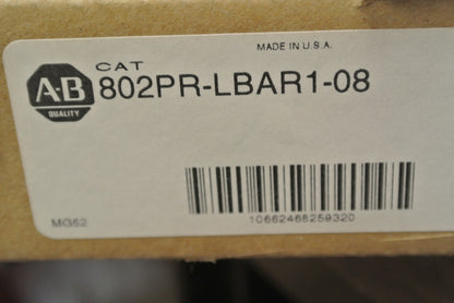 ALLEN-BRADLEY 802PR-LBAR1-08 SER.E PROXIMITY SWITCH 20-250VAC/DC / 8ft