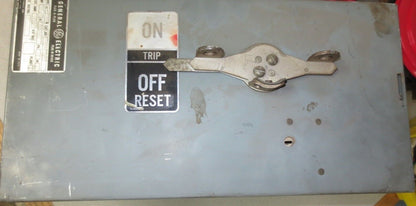 GENERAL ELECTRIC DFPFA47DE BUS PLUG / CIRCUIT BREAKER 70A, 600VAC, 3P,4W