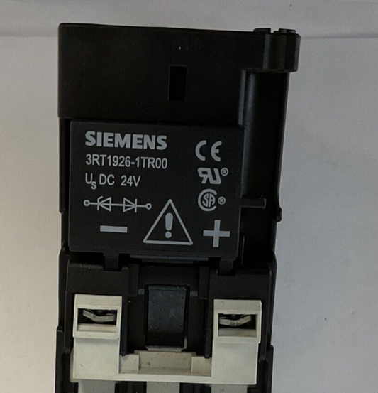 SIEMENS 3RT102-1B..0 W/3RH1921-1FA22 CONTACTOR 50/60HZ 600VAC W/3RT1926-1TR00