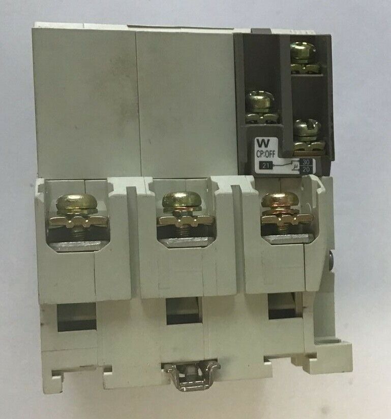 FUJI CP33FM/10W CIRCUIT PROTECTOR 10A 50/60HZ 3POLE