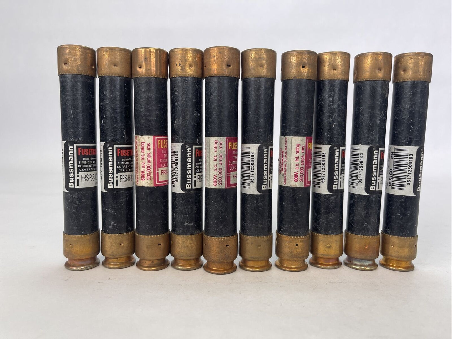 BUSSMANN FRS-R-3 1/2 LOW-PEAK DUAL ELEMENT FUSE 3-1/2AMP 600VAC (LOT OF 10)