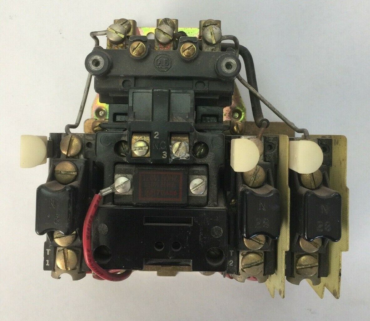 ALLEN BRADLEY 709-AOWJ103 SER K SIZE 0 600VAC 5HP COIL 120V 60HZ N28 HEATERS