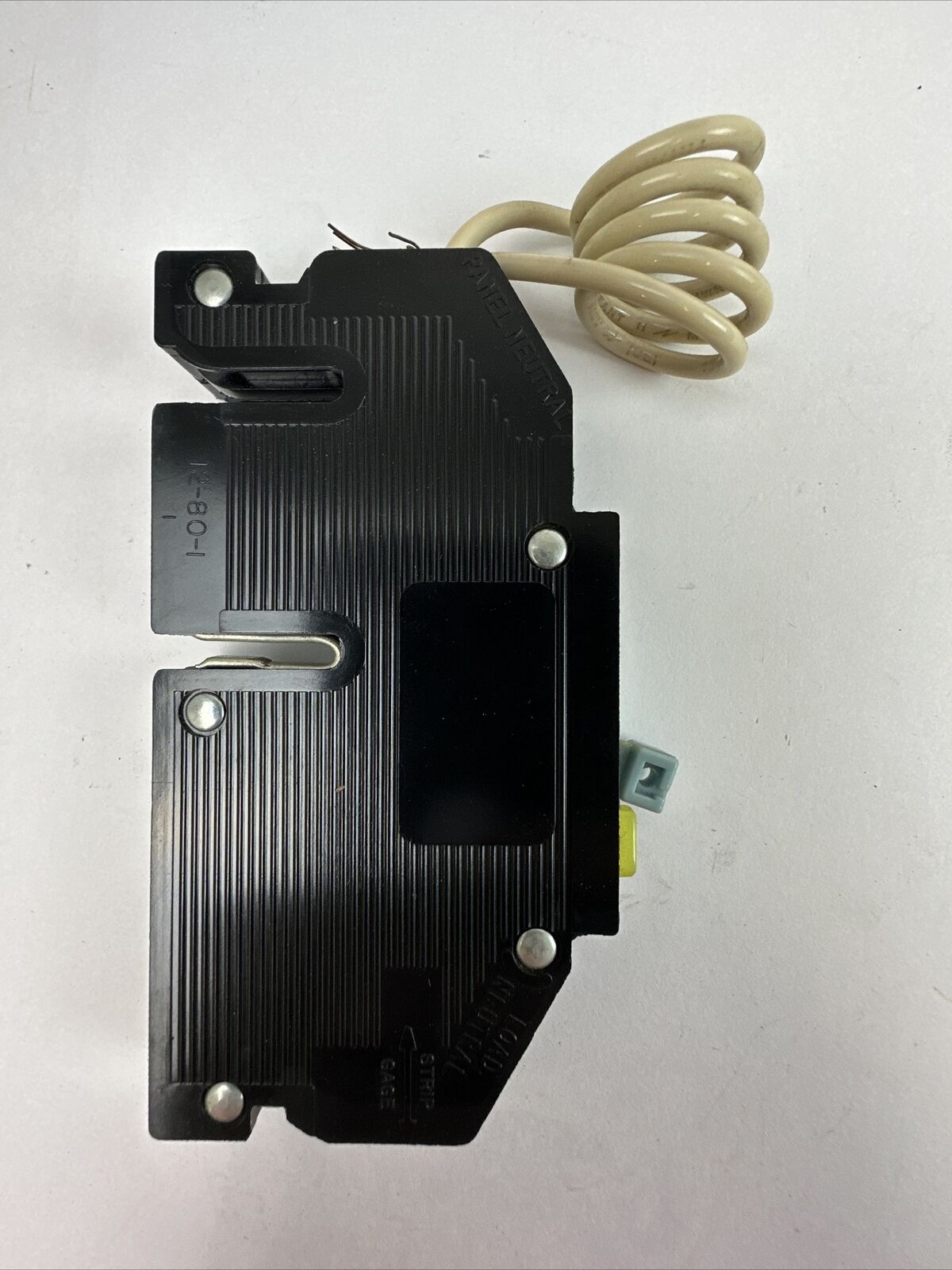 SYLVANIA HRGF-15 QR LINE CIRCUIT BREAKER 15AMP 1POLE 120VAC TYPE R38