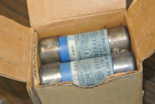 BOX of 6 / GENERAL ELECTRIC GF8B25 TYPE CLF CLASS J FUSE 25A / 600V NEW SURPLUS