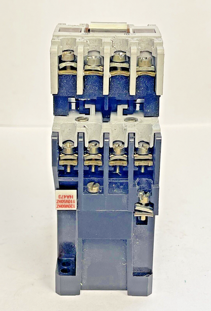 ALLEN BRADLEY - 700-F400A1 SER. C RELAY W/ 120V/60HZ COIL & 195-FA40 SER. A CONT
