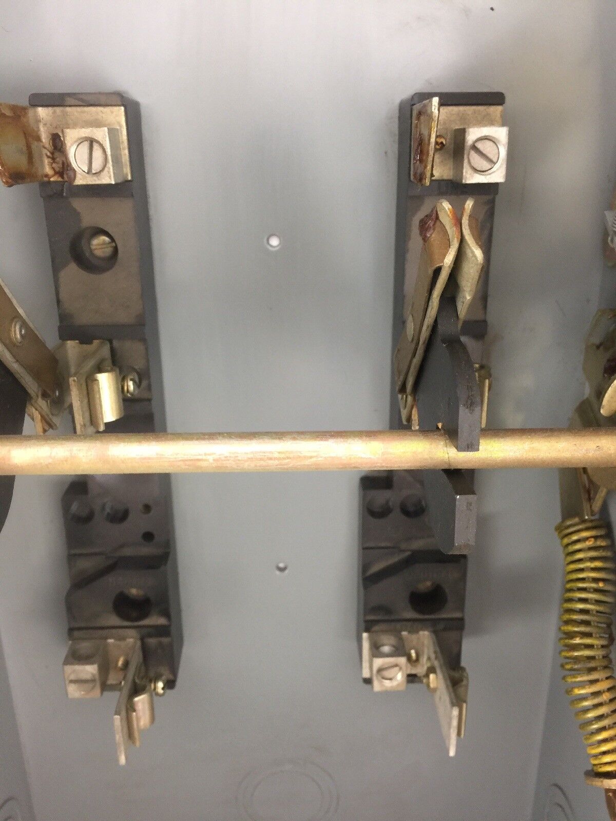 WESTINGHOUSE GFN323N SAFETY SWITCH 240 VAC 100 AMP TYPE 1 ENCLOSURE INDOOR