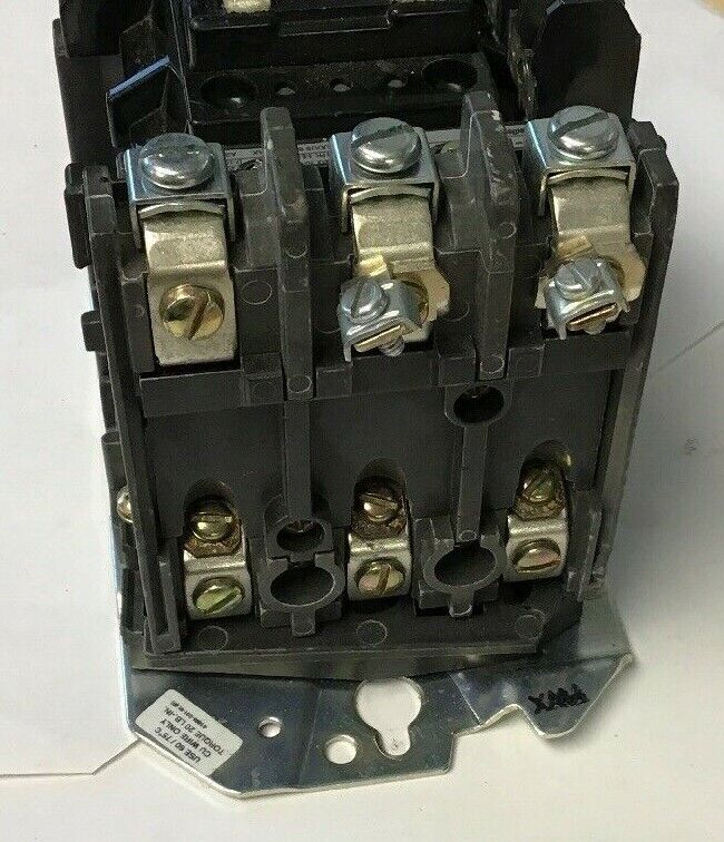 ALLEN-BRADLEY 509-BO*-E1+ SIZE 1 STARTER 120 V COIL  W/592-EECC W/595-A SER.C