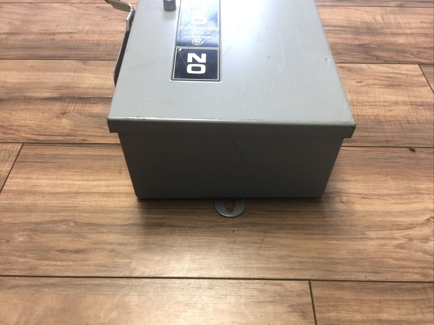 GE THN2261MDC MOD 7 NON FUSIBLE SAFETY SWITCH 30A 250/600VDC 3P 15HP TYPE 1,12