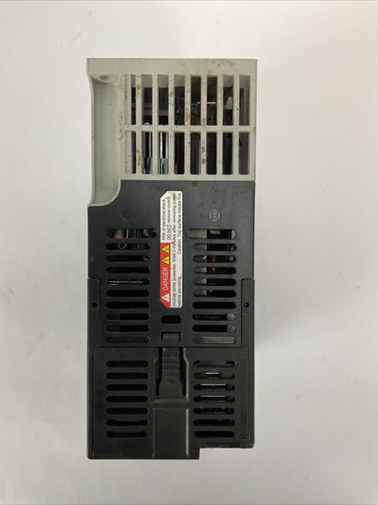 ALLEN BRADLEY 25B-D2P3N104 AC DRIVE SER A FRN 5.002 OUTPUT 0-460VAC INPUT