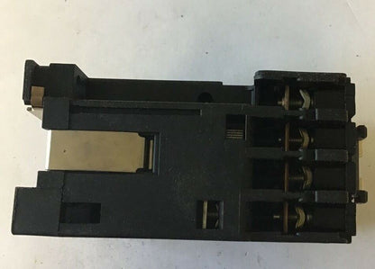 ABB ECR22-1 CONTROL RELAY 2NO/2NC EH6C-22E 600VAC 10A