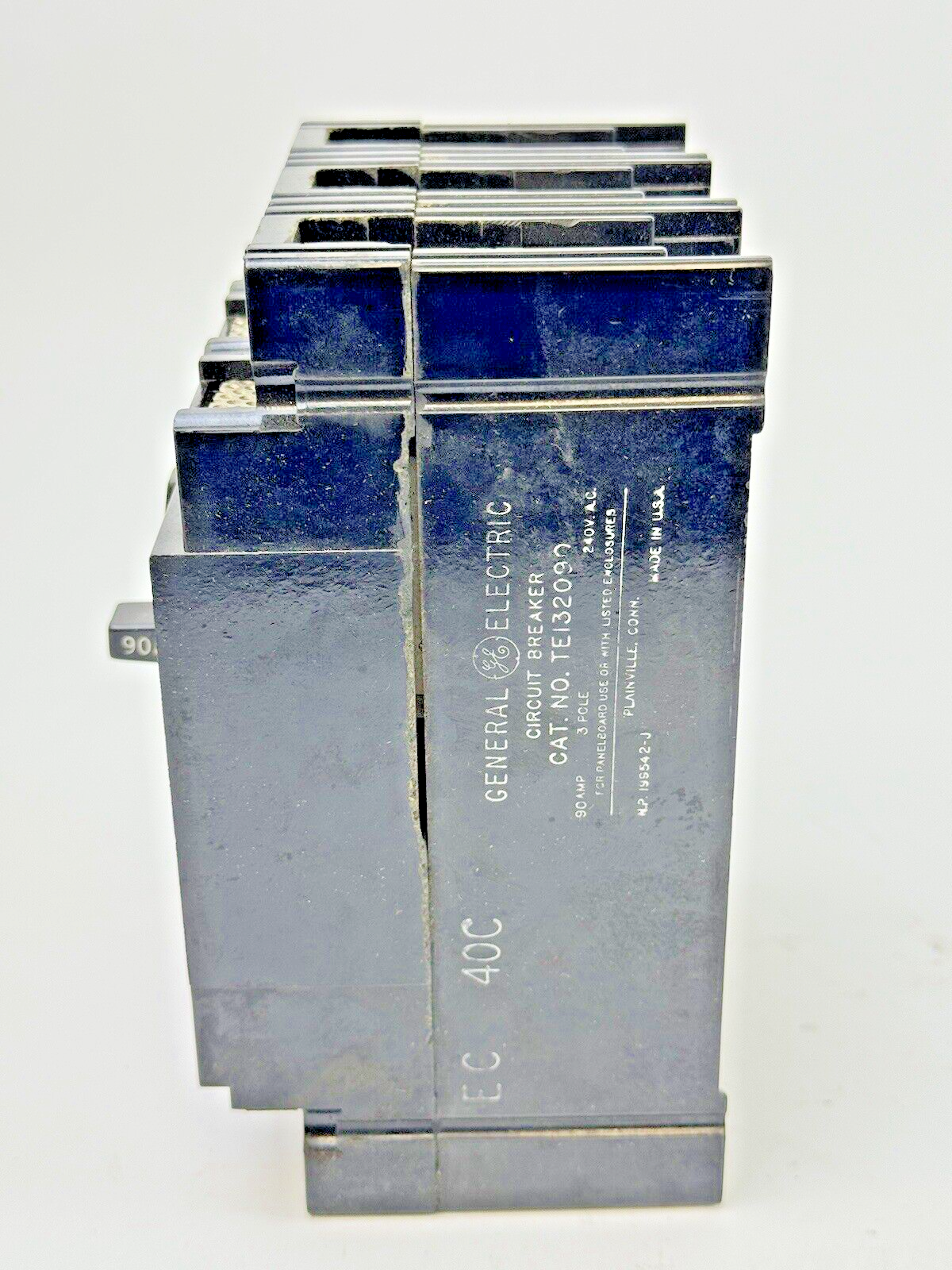 GE - TE132090 - MOLDED CIRCUIT BREAKER - 3 POLE/90A/240VAC