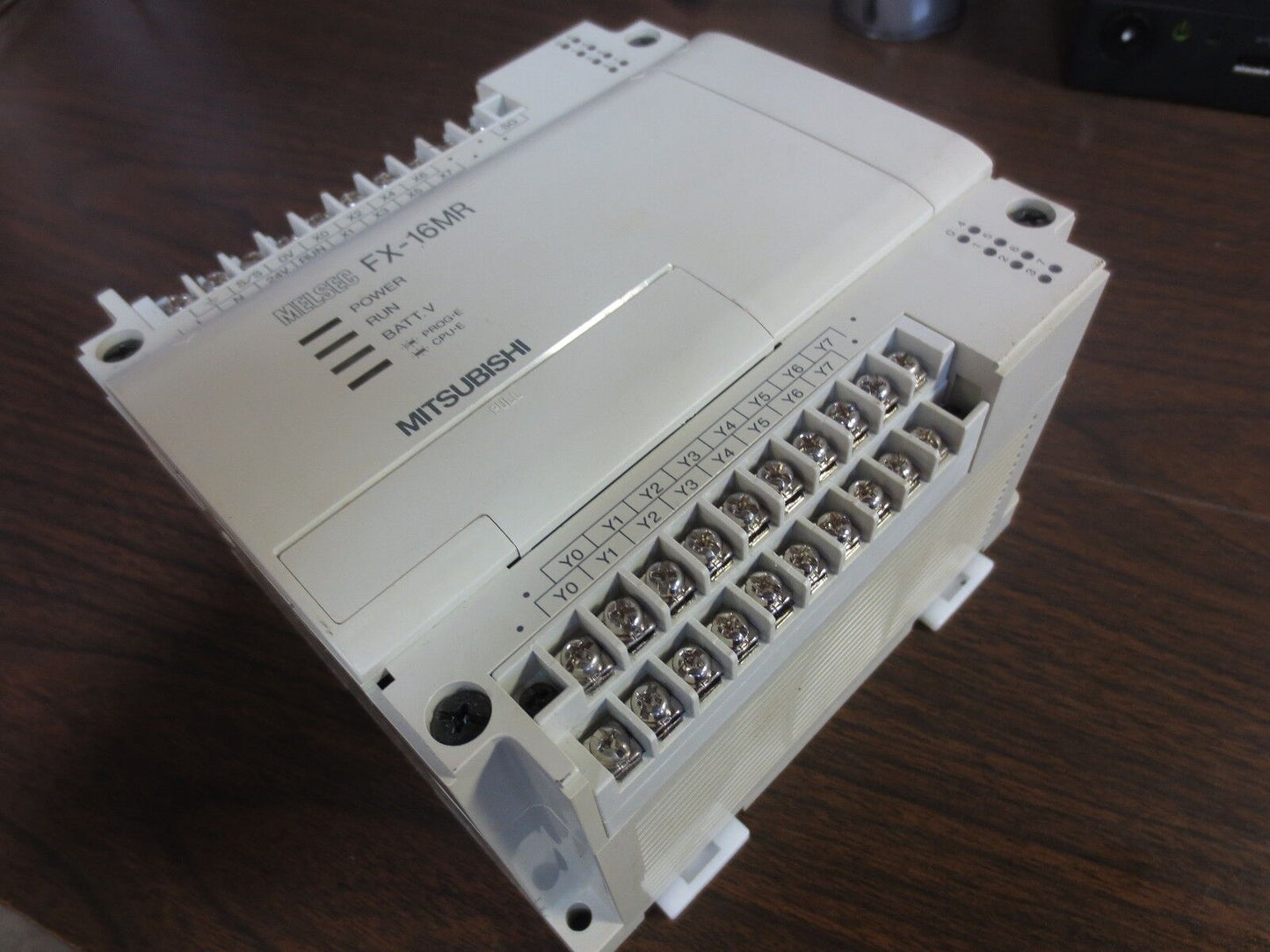 MITSUBISHI MELSEC FX-16MR-ES/UL PROGRAMMABLE CONTROLLER - SHIPS from U.S.