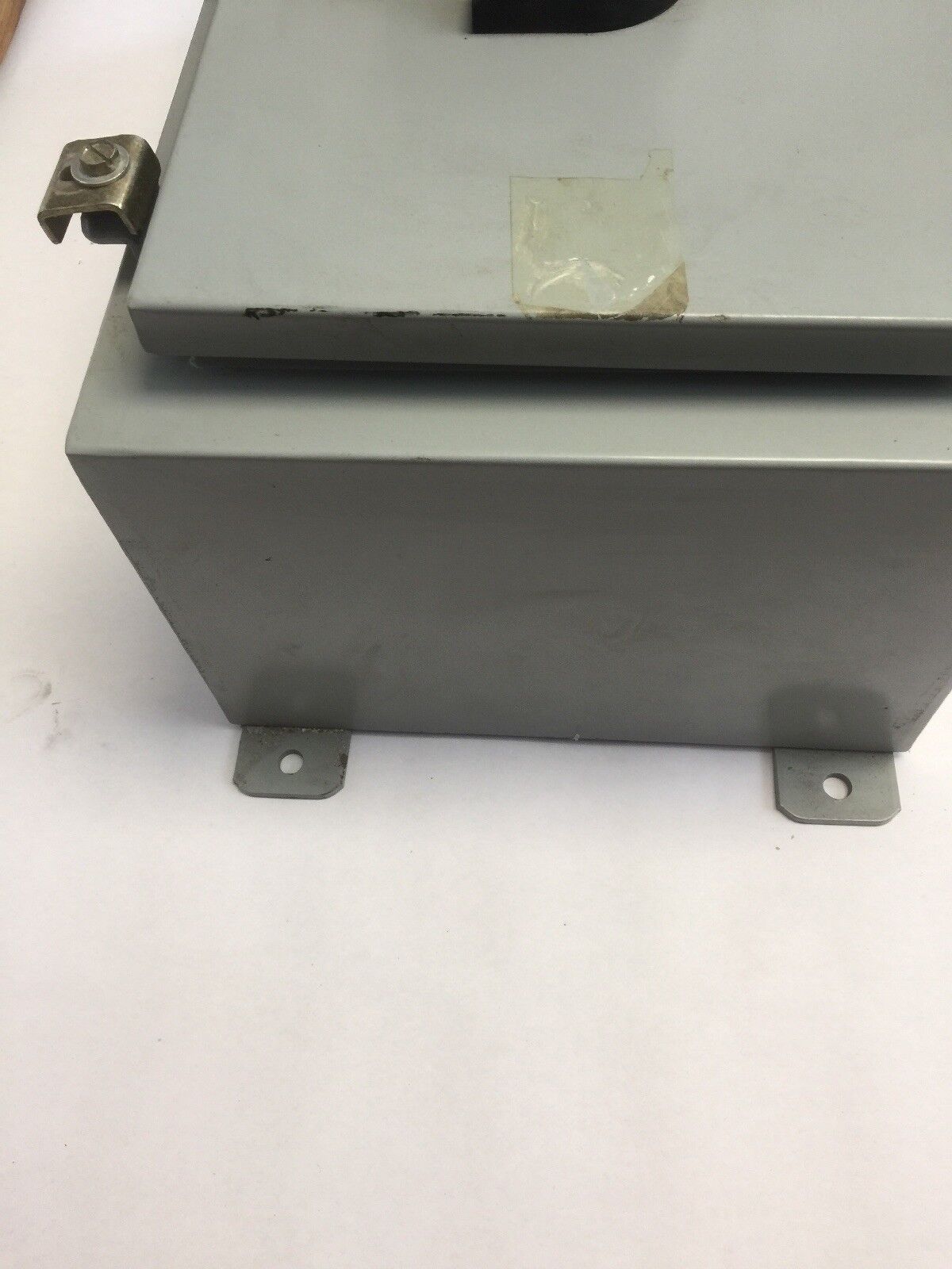 GE TME120Y100WMN1 TRANSIENT VOLTAGE SURGE SUPPRESSOR 120/208V THREE PHASE 50/60H