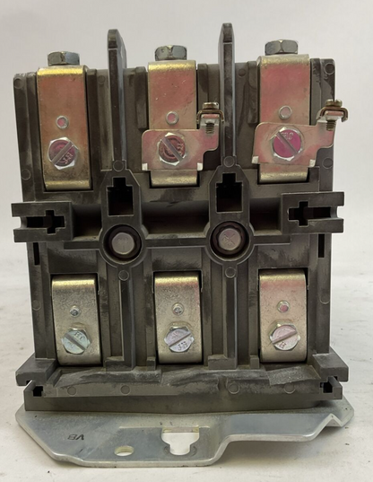 500F-DOD930 SIZE 3 SER C STARTER 600VAC 90AMP 50HP COIL 115-120V W/ W70 HEATERS