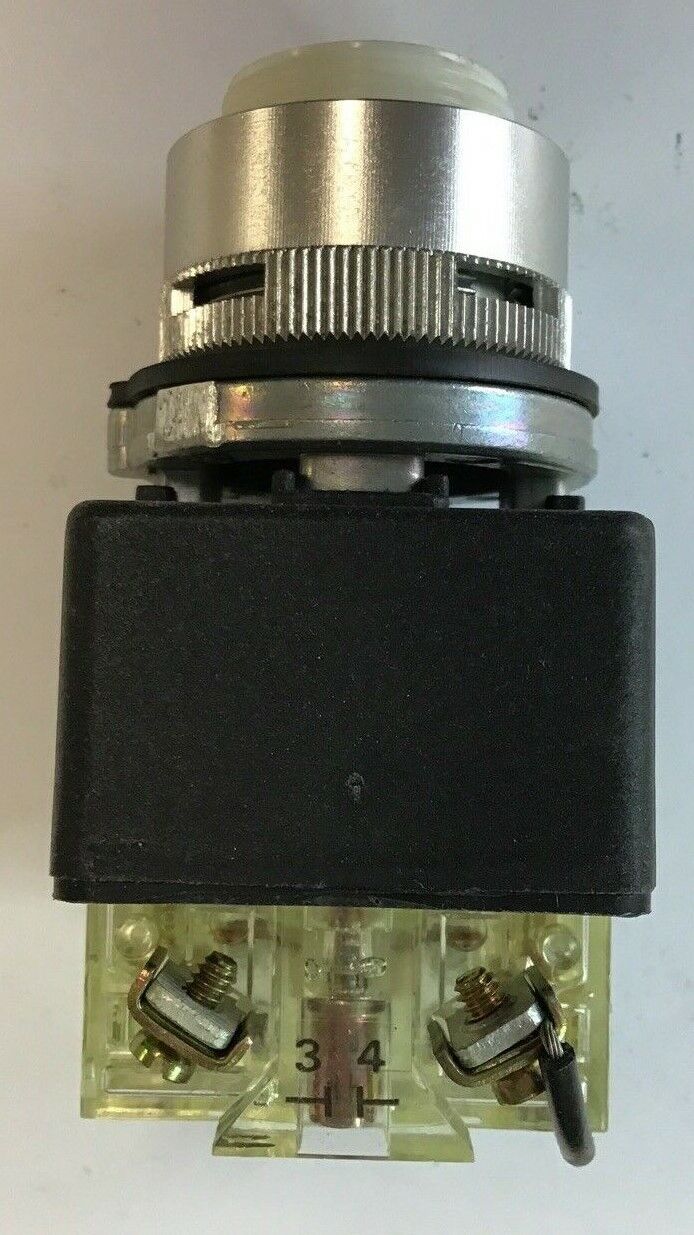 SQUARE D 9001 TP-21 PILOT LIGHT/LIGHT MODLUE SER.B 50/60HZ 110-120V ***LOTOF4***