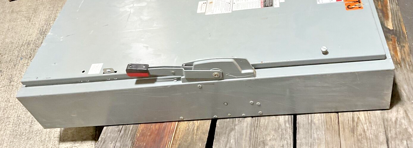 SQUARE D H365 SAFETY SWITCH SER.E04 400A TYPE 1 480V 3PH