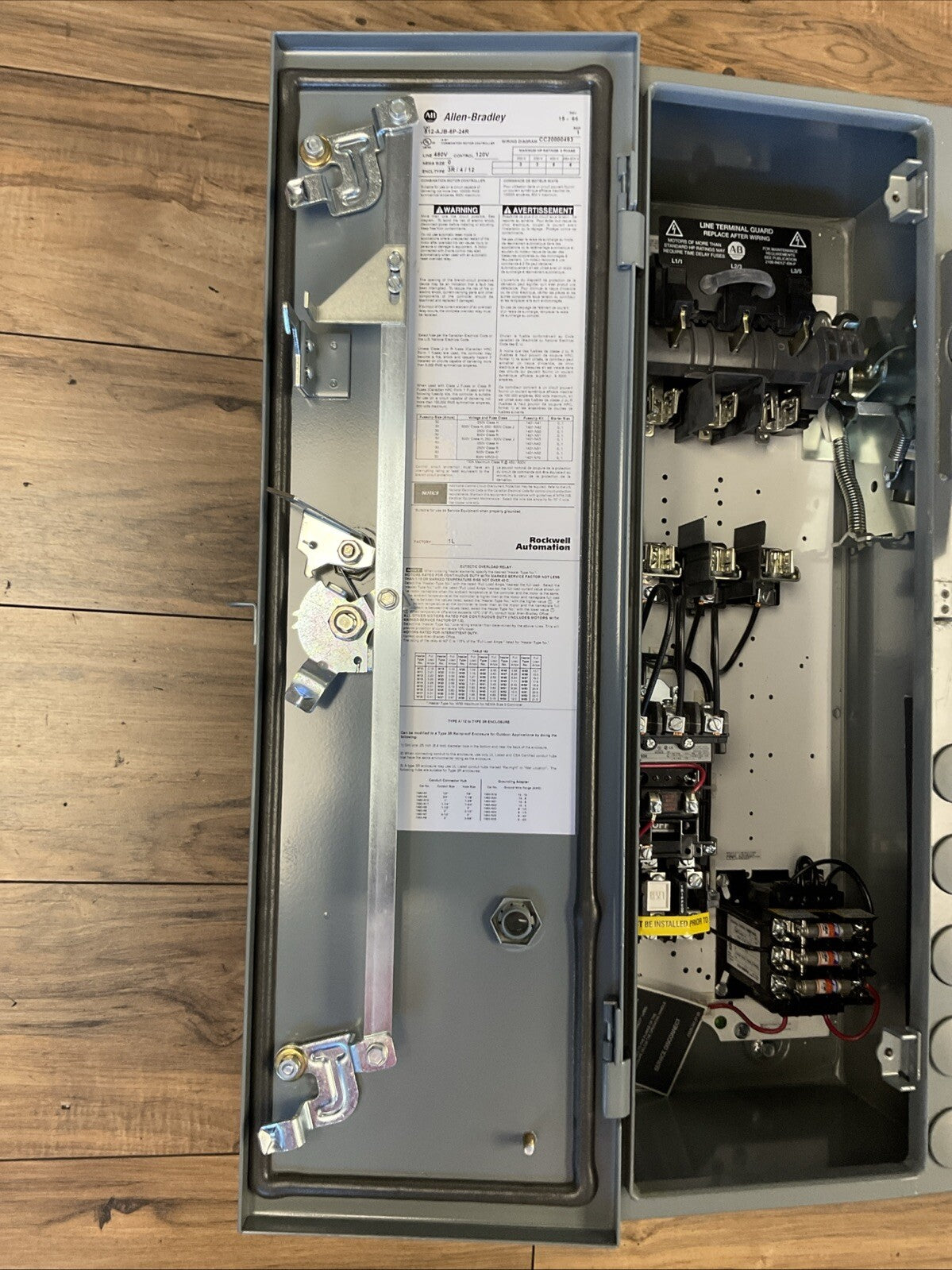 ALLEN BRADLEY 512-AJB-6P-24R COMBINATION STARTER SIZE 0 TYPE 3R, 4, 12