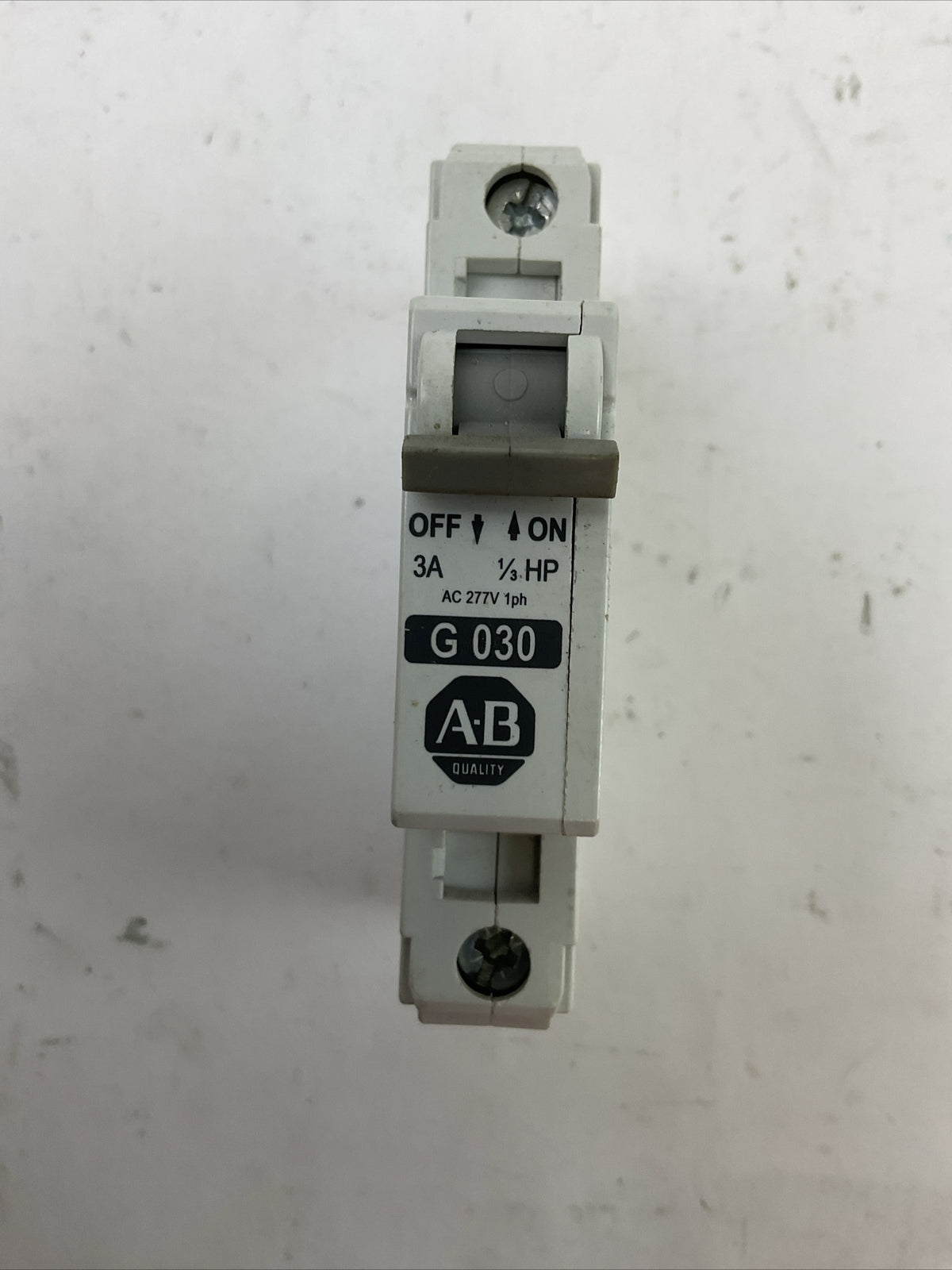 ALLEN BRADLEY 1492-CB1G030 3A 1/3HP 1P 277VAC 1PH SER C (LOT OF 11)