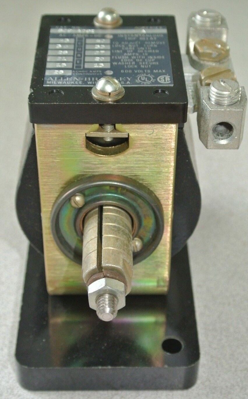 ALLEN-BRADLEY 809-A09E INSTANTANEOUS TRIP CURRENT RELAY 600V 28A AC/DC