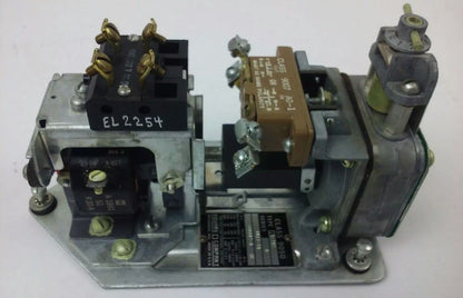 SQ. D CLASS 9050 TYPE RO-12E SER.A, AC PNEUMATIC TIMING RELAY, 120V,60HZ,15A,NEW