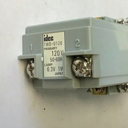 IDEC PUSH BUTTON AOLD312602N-R 110-600VDC 120V 50/60HZ TWD-0126