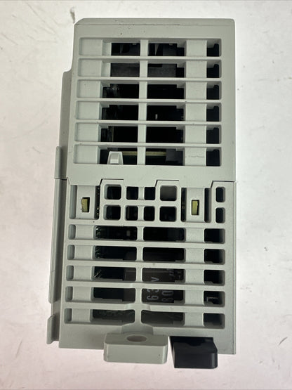 ALLEN BRADLEY 1769-L36ERM SER A FW 1.002 COMPACT LOGIX 3 MB MOTION CONTROLLER
