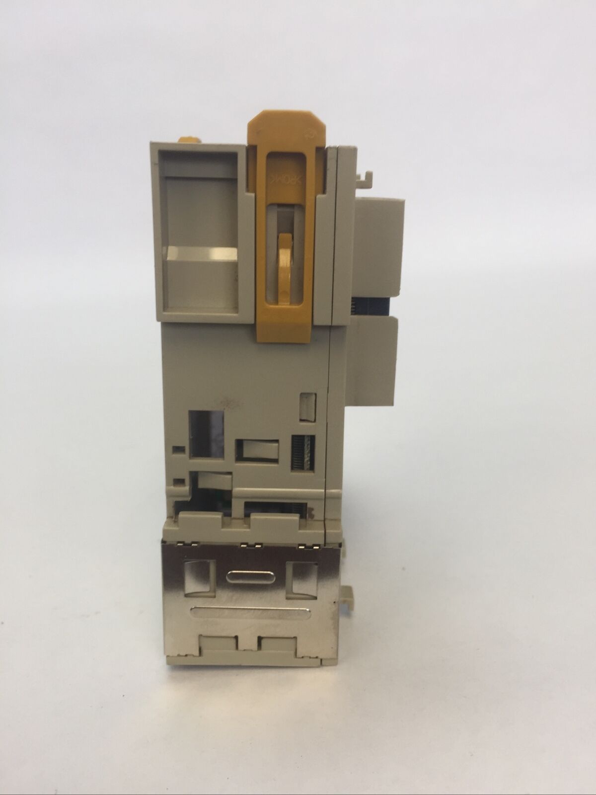 OMRON CJ1W-OC201 OUTPUT UNIT 24VAC