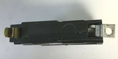 SQUARE D QOB115 22KA CIRCUIT BREAKER 15A 120/240VAC 1POLE****LOTOF5****