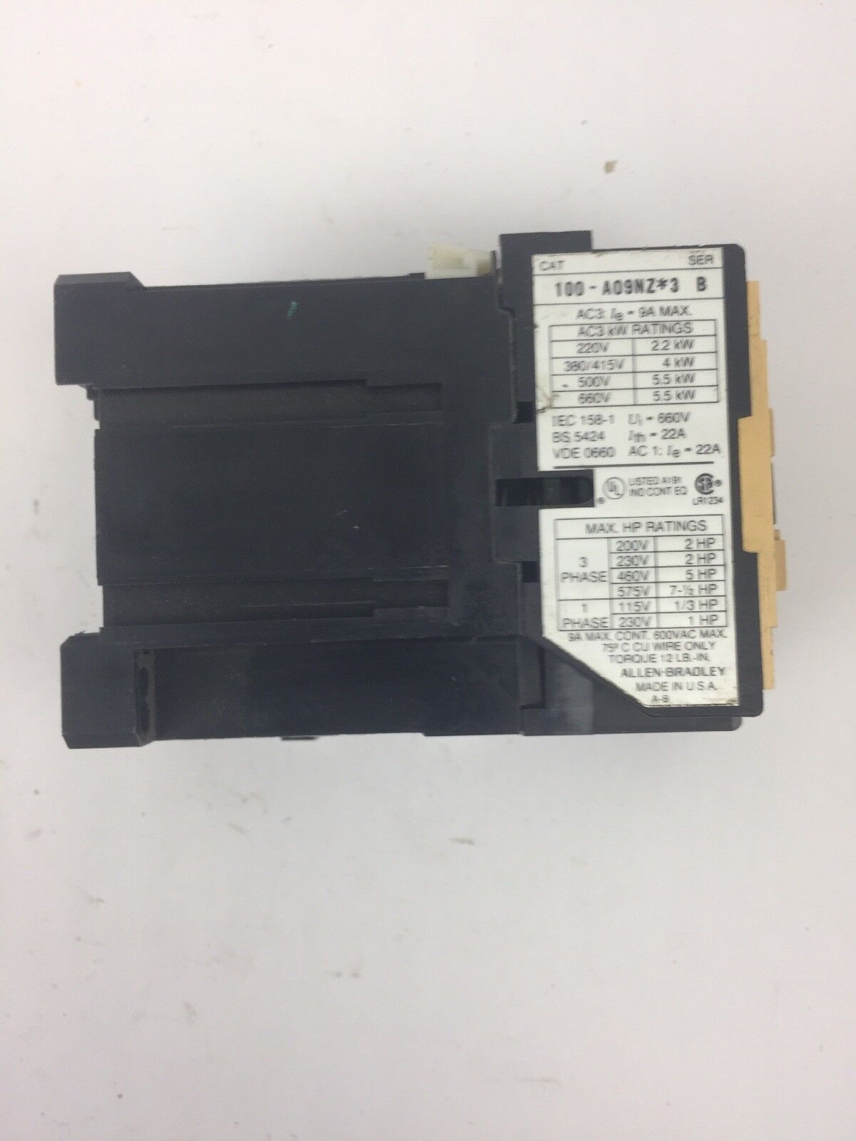ALLEN BRADLEY 100-A09NZ*3 CONTACTOR SER B 600VAC 9A NB174 COIL 24VDC