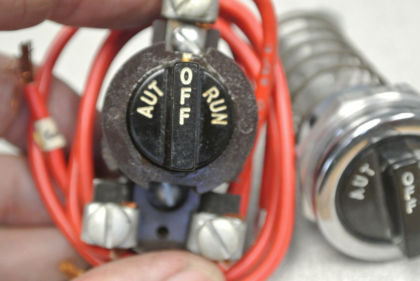 CUTLER-HAMMER 10935H21A / 3-POSITION SELECTOR SWITCH CONVERSION KIT  NEW SURPLUS