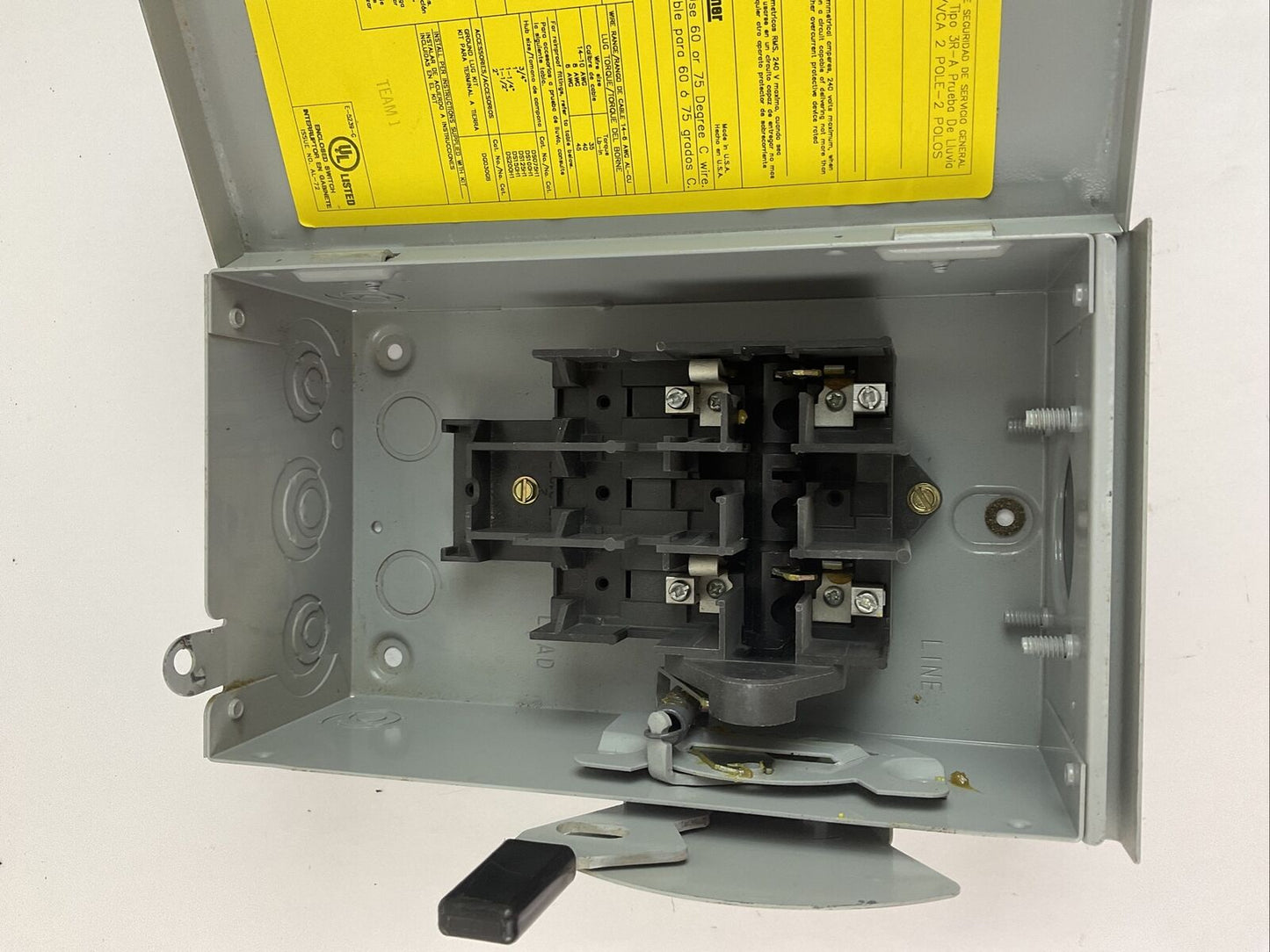 CUTLER HAMMER DG221URB SAFETY SWITCH SER.B TYPE3R 240VAC 2POLE