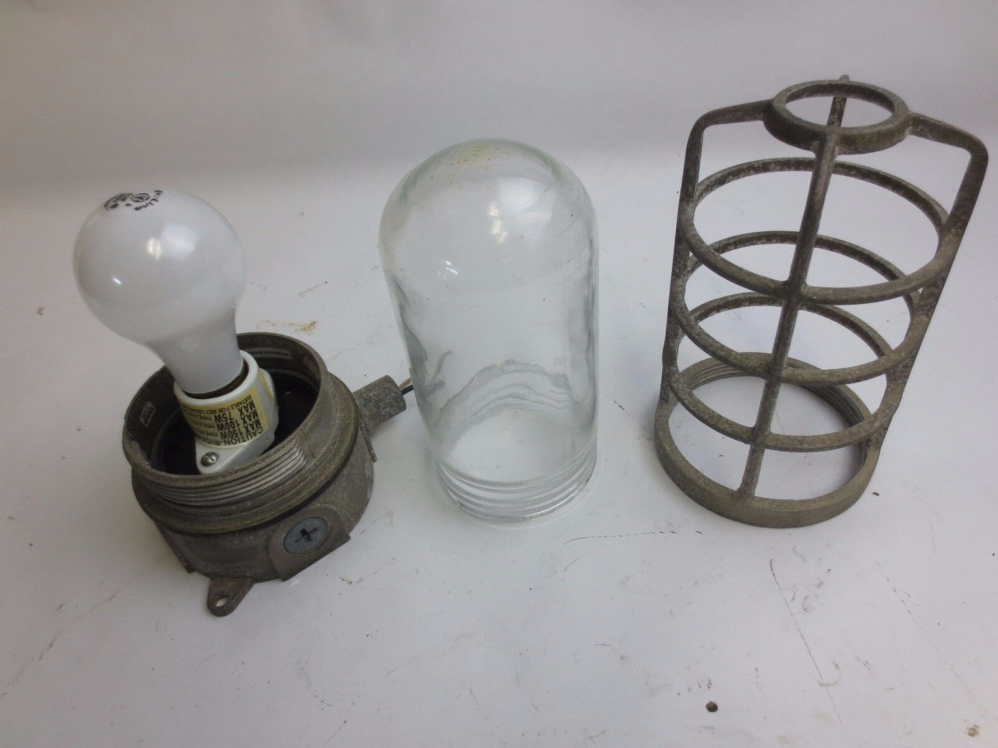 INDUSTRIAL LIGHTING INCANDESCENT METAL CAGE / SHIELD GLASS GLOBE ***lotof6***