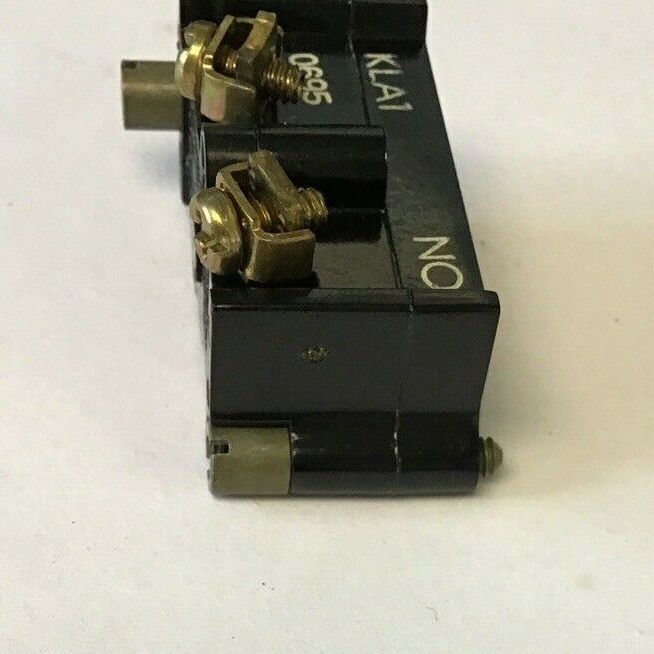 CUTLER HAMMER E30KLA1 CONTACT BLOCK***LOTOF3***