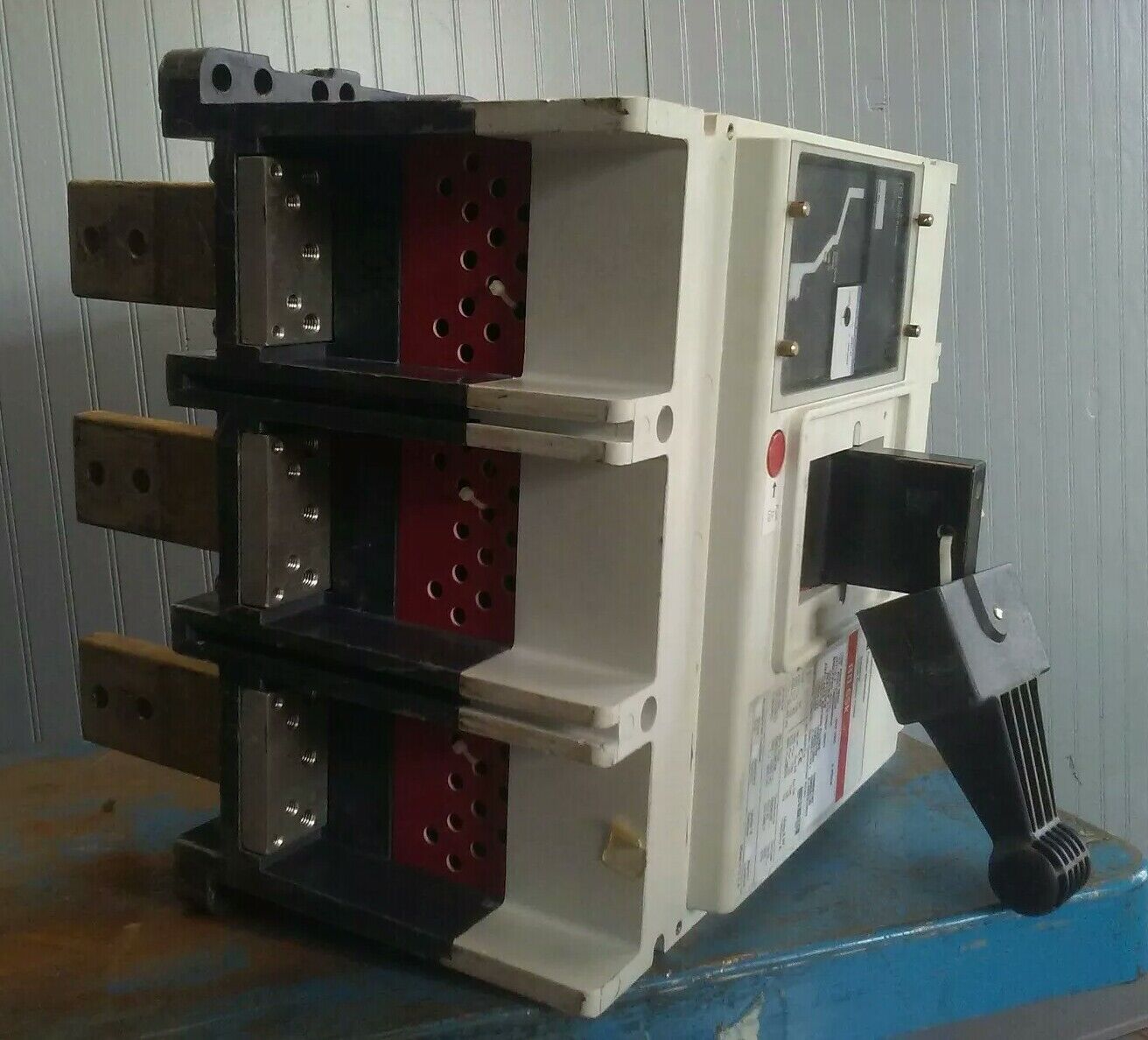 CUTLER HAMMER RD316T33W INDUSTRIAL CIRCUIT BREAKER RD 65K 1600A 600V 3P