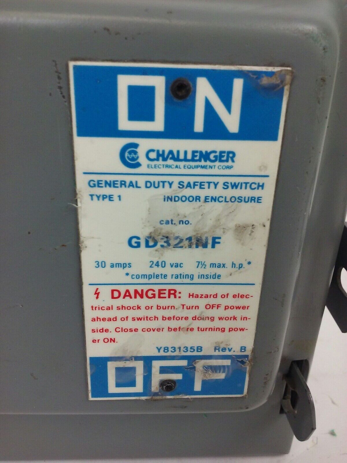 CHALLENGER GD321NF, 30A, 240V, 7 1/2 MAX H.P., TYPE 1 INDOOR, SAFETY SWITCH, NEW