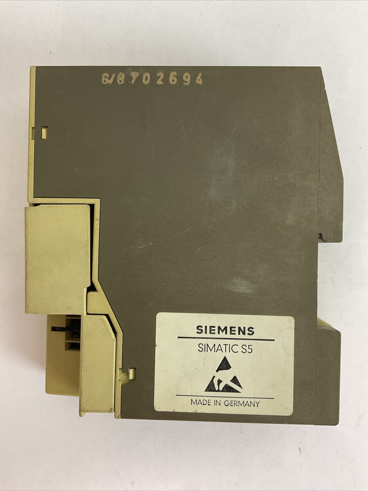 SIEMENS 6ES5 930-8MD11 SIMATIC S5-100U 115/230VAC 24VDC 0.8A POWER SUPPLY MODULE