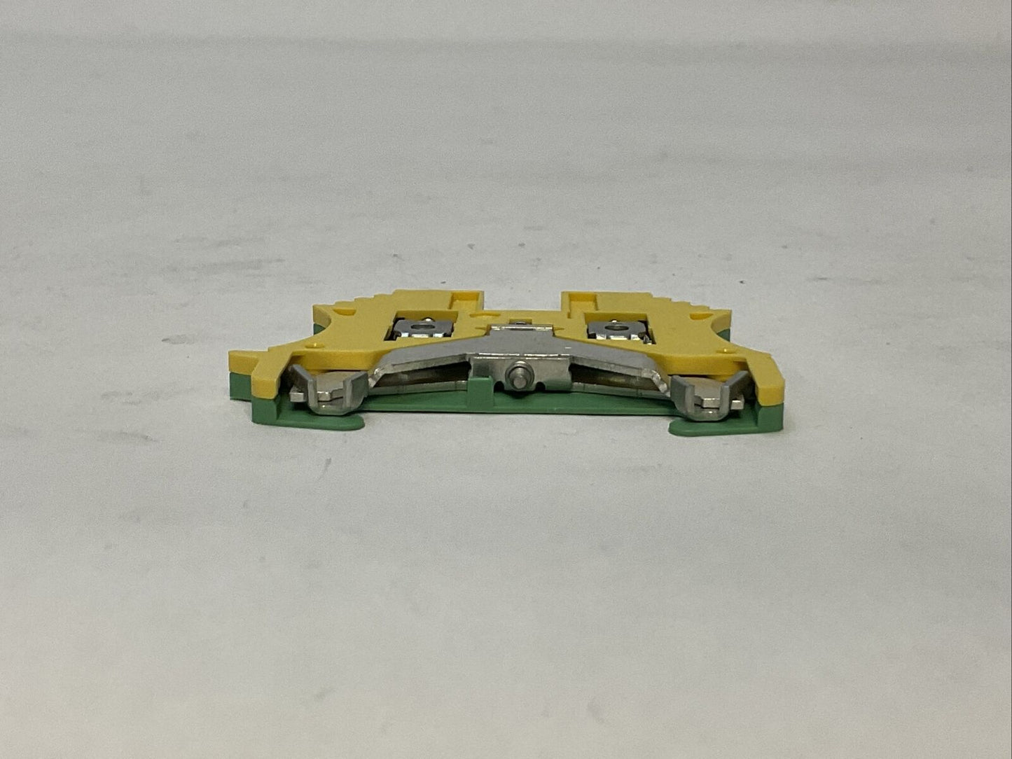 ALLEN BRADLEY 1492-JG3 GROUND TERMINAL BLOCK (LOT OF 4)