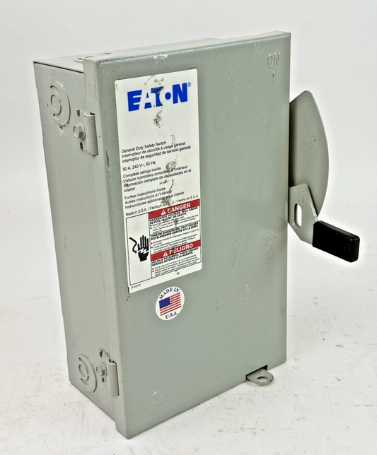 EATON - DG221UGB SER. B - GD SAFETY SWITCH - 30A/ 240VAC/ 2 POLE/ 1 PH/ TYPE 1