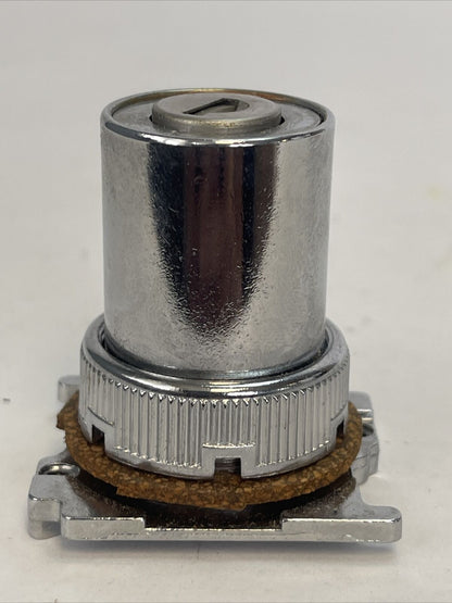 CUTLER HAMMER 10250T15222 SELECTOR KEY SWITCH 3 POSITION