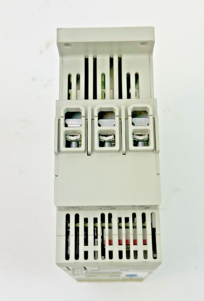 ALLEN-BRADLEY - 150-C30NBD SER. B FRN: 2.11 - SOFT STARTER - SMART MOTOR CONTROL