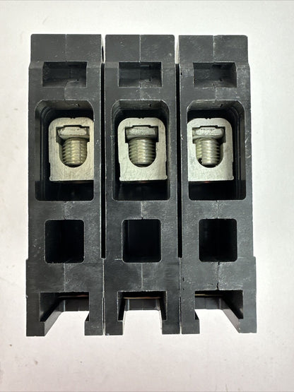 SIEMENS ITE E23B030 MOLDED CASE CIRCUIT BREAKER 30A 3P 240VAC
