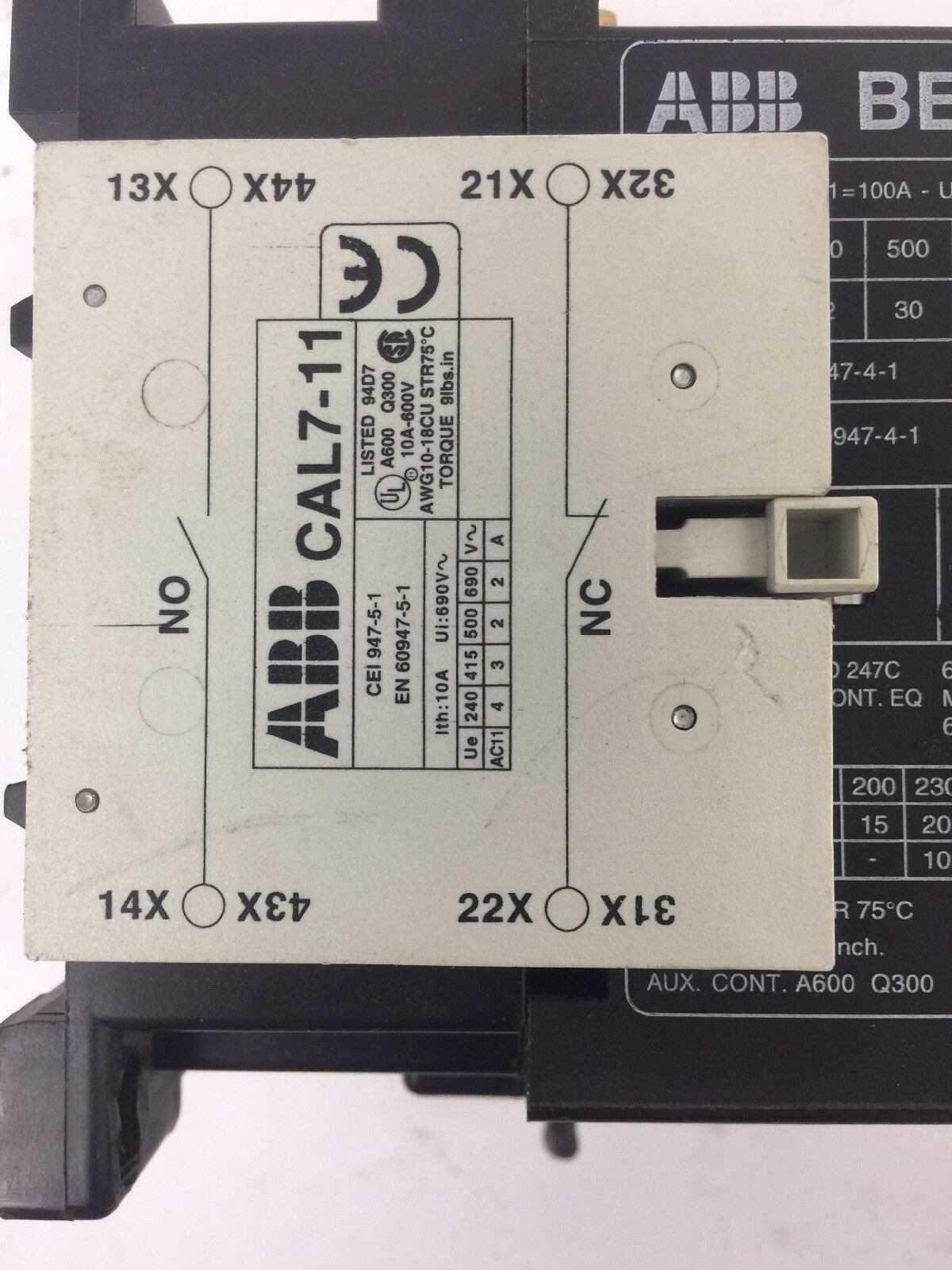 ABB BE50 CONTACTOR 600V 65A 3 POLE COIL 24VDC WITH CA L7 & CD L7 AUXILIARY CONTA